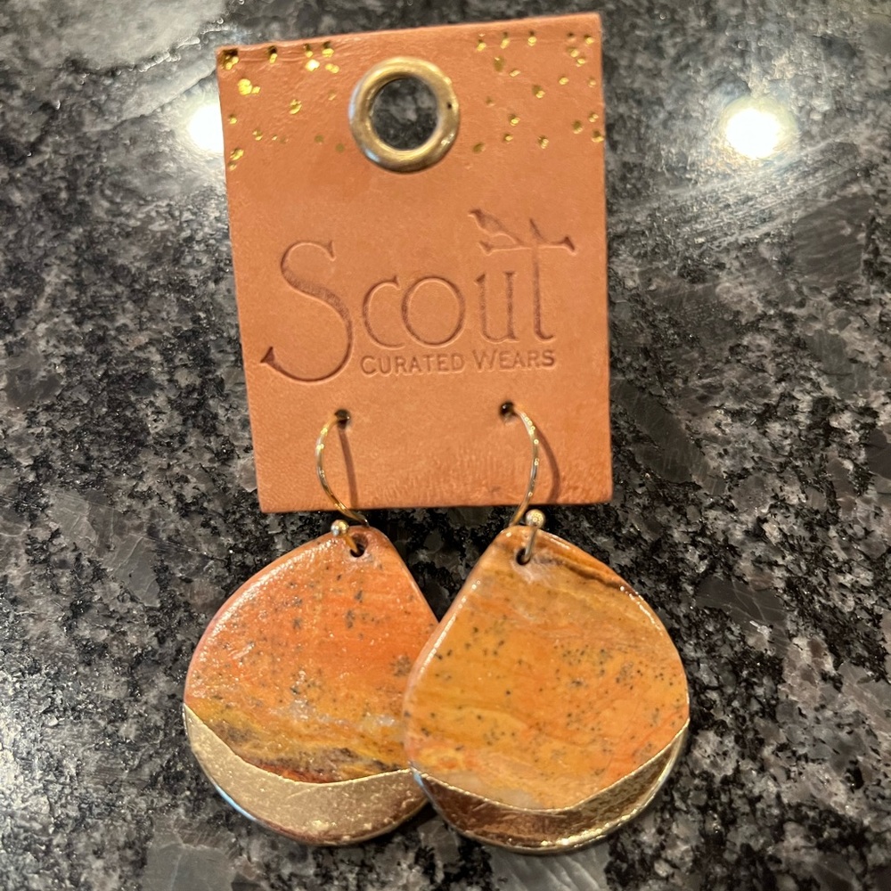 Scout Stone Dipped Teardrop Earrings - Petrified Wood/Gold